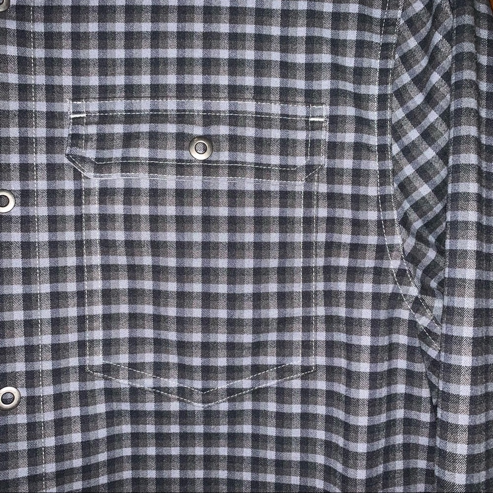 Men’s Small (S) UNDER ARMOUR ColdGear THREADBORNE Black Gray Insulated Shirt NEW - Picture 4 of 15